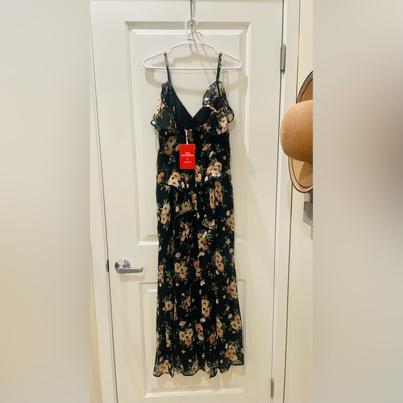 NEW…The Occasion Off Shoulder Chiffon Floral Maxi Dress - Picture 5 of 5